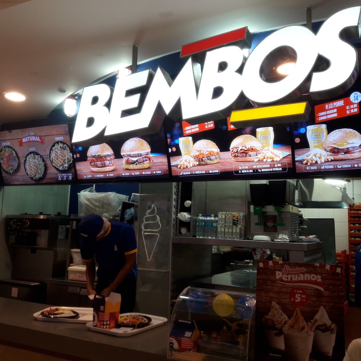 Bembos - Jockey Plaza